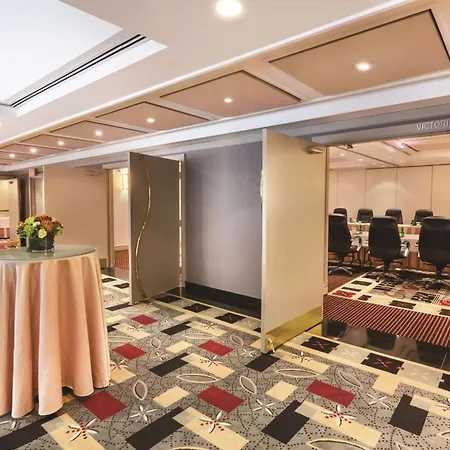Doubletree By Hilton Toronto Downtown-2