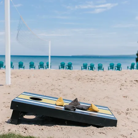 Breakers Resort - Lakeside-2