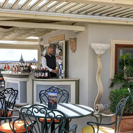 Marcella Royal Hotel - Rooftop Garden-3