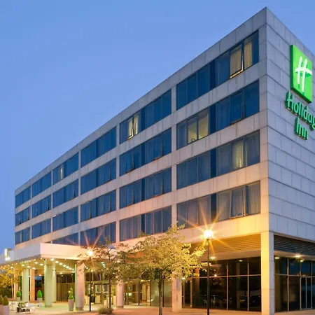 Holiday Inn Milton Keynes Central By Ihg-3