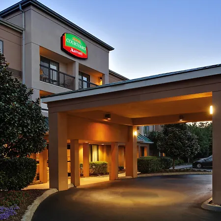 Courtyard By Marriott Knoxville Cedar Bluff-3