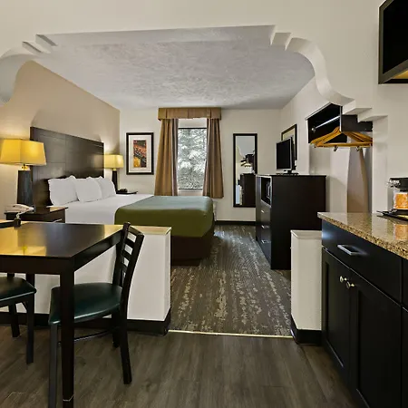 Quality Inn Traverse City-2