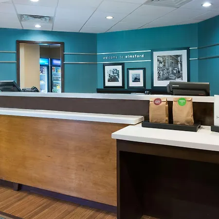 Hampton Inn White Plains/Tarrytown-3