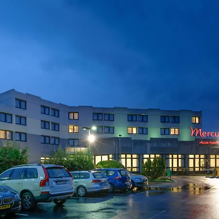 Sunday Hotel Frankfurt Airport Kelsterbach-3