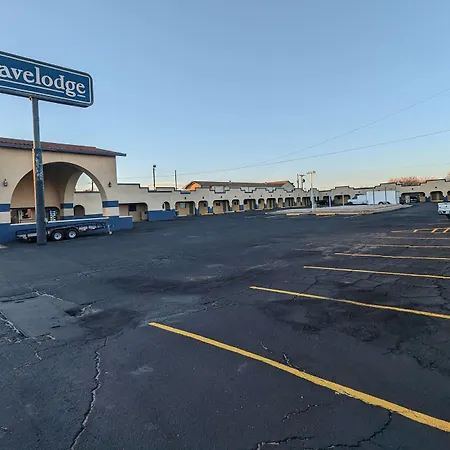 Travelodge By Wyndham Clovis-3