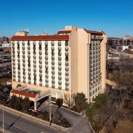 Embassy Suites By Hilton Kansas City Plaza-2