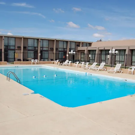 Quality Inn Taos-3