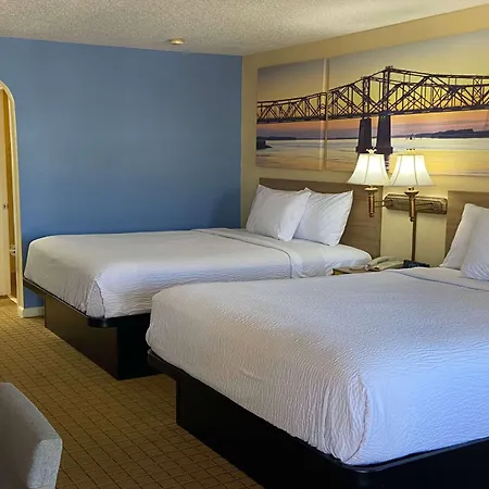 Days Inn By Wyndham Clinton-3