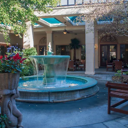 Anaheim Majestic Garden Hotel-3