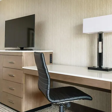 Doubletree By Hilton Colorado Springs-3