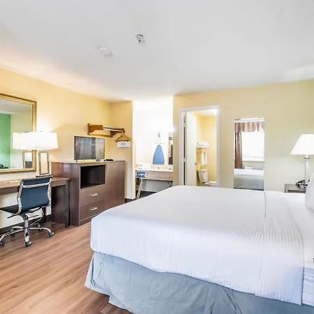 Days Inn By Wyndham Federal Way-2