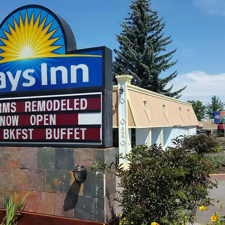 Days Inn By Wyndham Bend-2