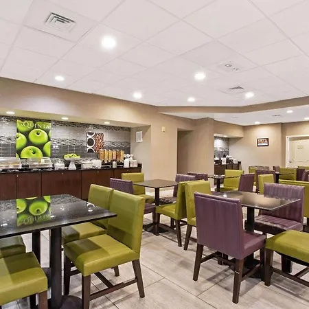 La Quinta By Wyndham Boston-Andover-2