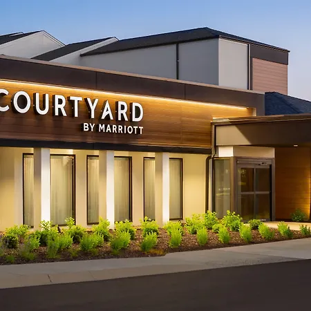 Courtyard By Marriott Minneapolis-St. Paul Airport-2