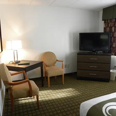 Quality Inn Mount Vernon-3