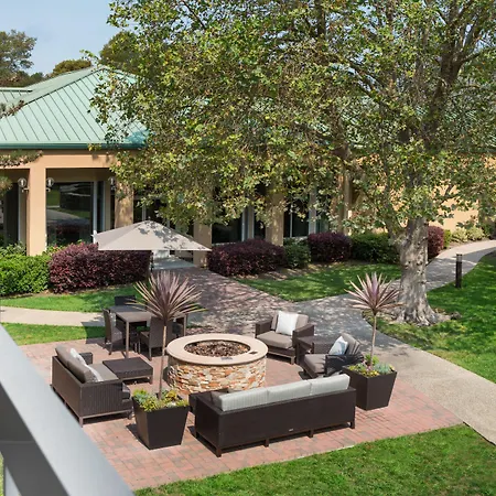 Courtyard By Marriott San Mateo Foster City-2