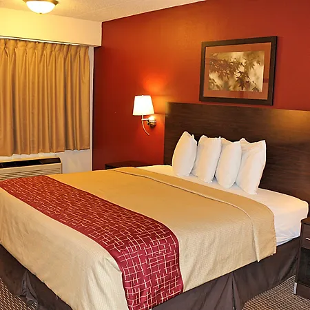 Red Roof Inn Michigan City-3