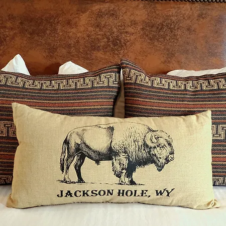 Parkway Inn Of Jackson Hole-2