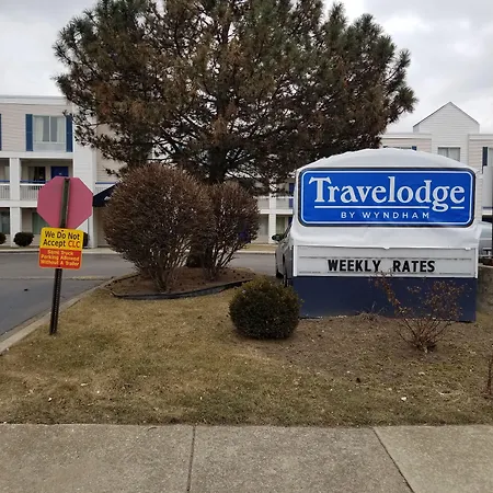 Travelodge By Wyndham Lansing Il-2