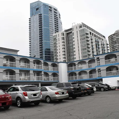 Travelodge By Wyndham Long Beach Convention Center-2