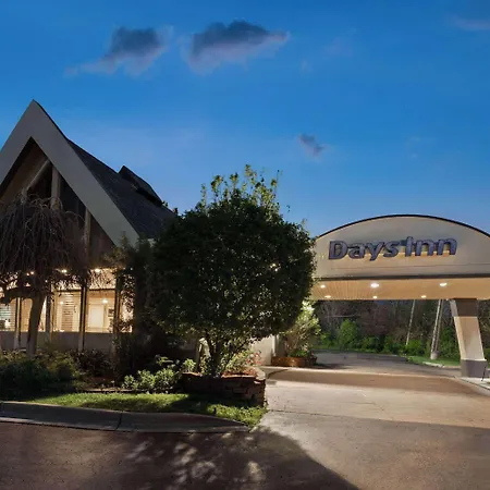 Days Inn By Wyndham Ann Arbor-3