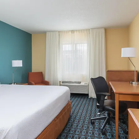 Fairfield Inn & Suites Lubbock-3