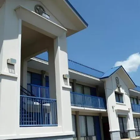 Americas Best Value Inn Hillsboro-2