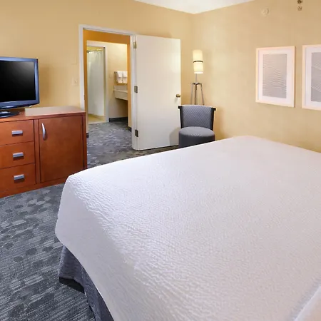 Courtyard By Marriott Oklahoma City Airport-3