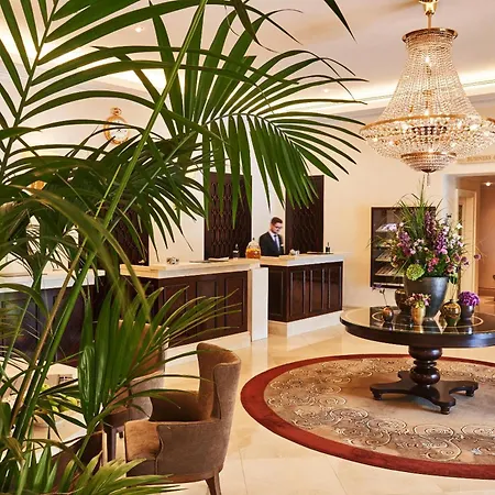 Steigenberger Icon Parkhotel Duesseldorf-2