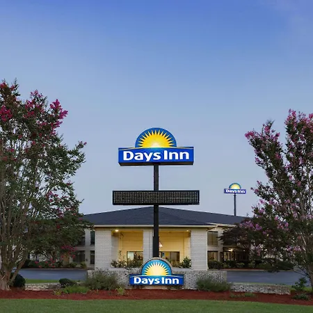 Days Inn By Wyndham Spartanburg Waccamaw-2