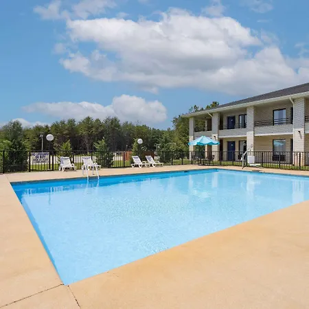 Days Inn By Wyndham Spartanburg Waccamaw-3