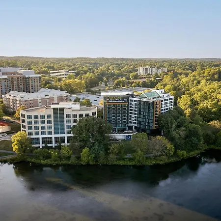 Merriweather Lakehouse Hotel, Autograph Collection-3