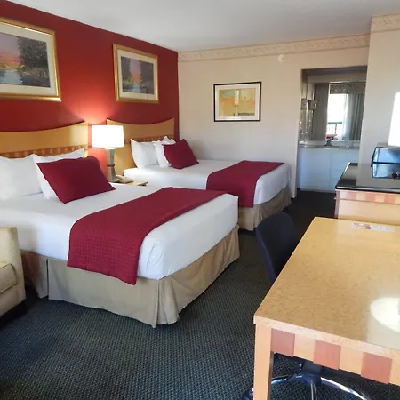 Ramada By Wyndham & Suites Warner Robins-3