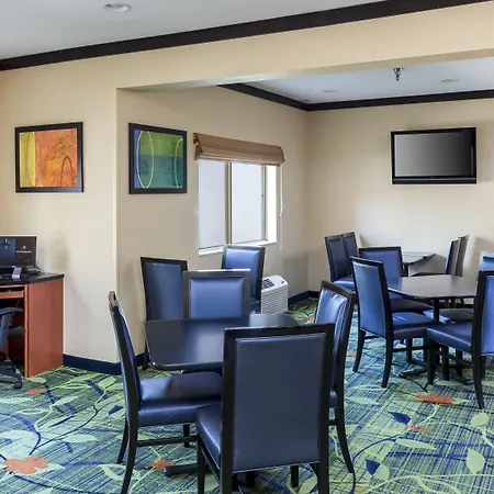 Fairfield Inn By Marriott Forsyth Decatur-3