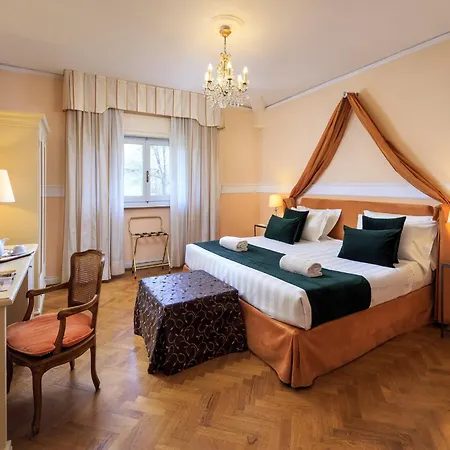 Hotel Villa Carlotta-2