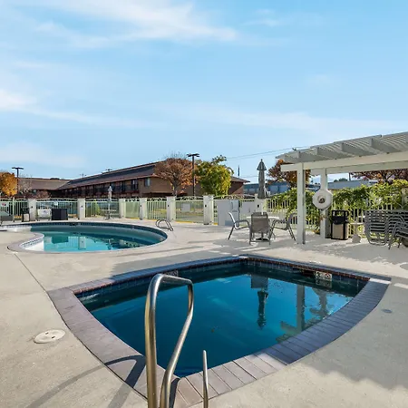 Best Western Plus Gold Country Inn-3