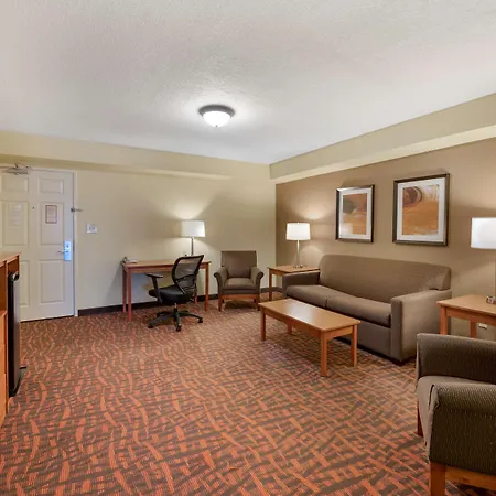 Best Western Louisville East Inn & Suites-3