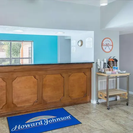 Howard Johnson By Wyndham Vicksburg-3