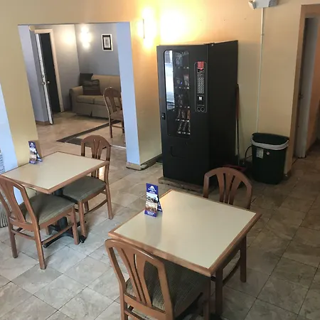 Americas Best Value Inn Pottstown-3