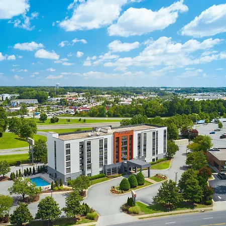 Hyatt Place Greensboro-2