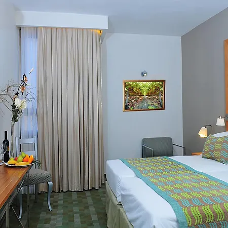 Prima Park Hotel Jerusalem-3