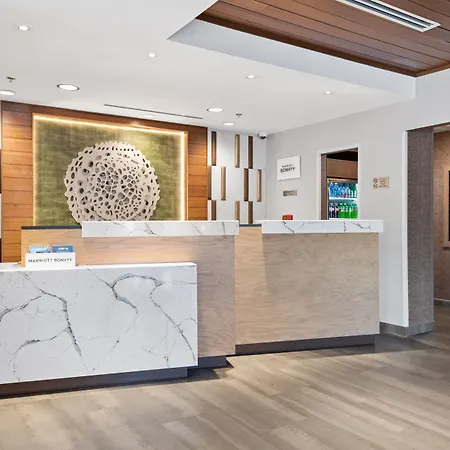 Fairfield Inn & Suites By Marriott Hickory-2