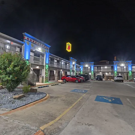 Super 8 By Wyndham Mcallen-La Plaza Mall-Downtown-3