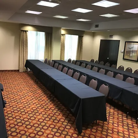 Best Western Plus Augusta North Inn & Suites-3