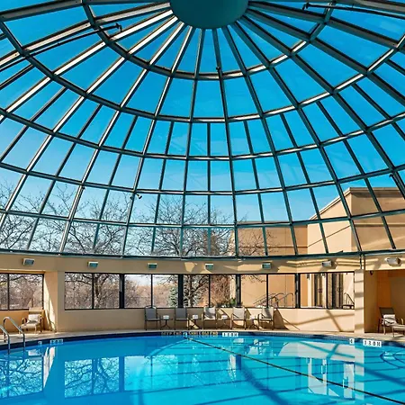 Sheraton Toronto Airport Hotel & Conference Centre-2
