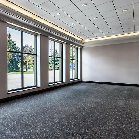 Sheraton Toronto Airport Hotel & Conference Centre-2