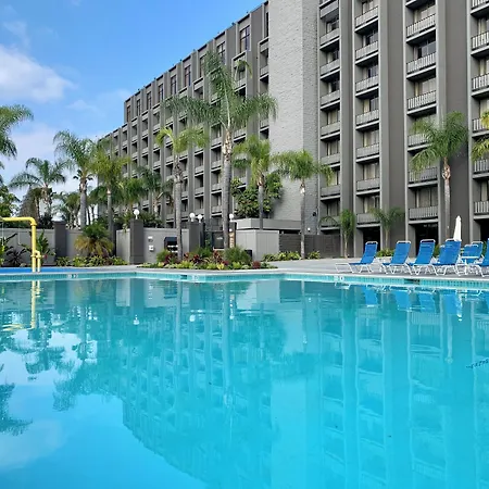 Knott'S Hotel-2