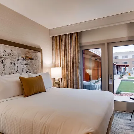 Aiden By Best Western Scottsdale North-3