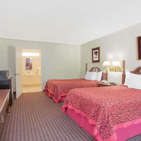 Days Inn Milledgeville-3