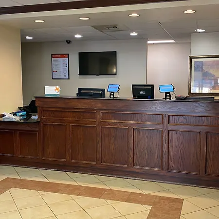Quality Inn & Suites Williamsport-2